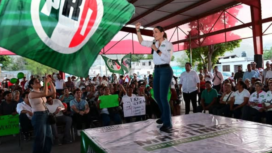 Verónica Martínez llama a participar y emitir un voto informado en la elección
